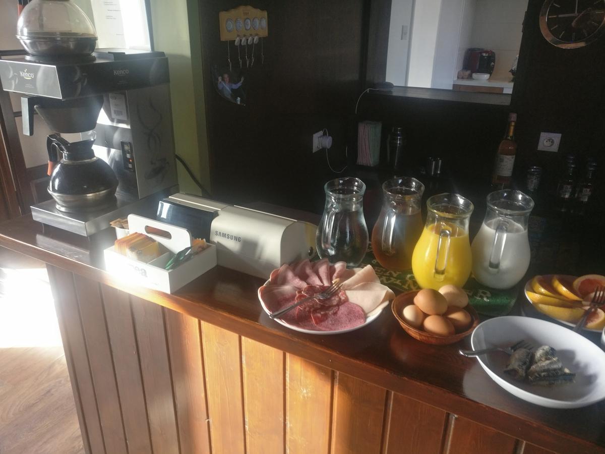 Bed and Breakfast Au Petit Bled Hermelinghen Exterior foto